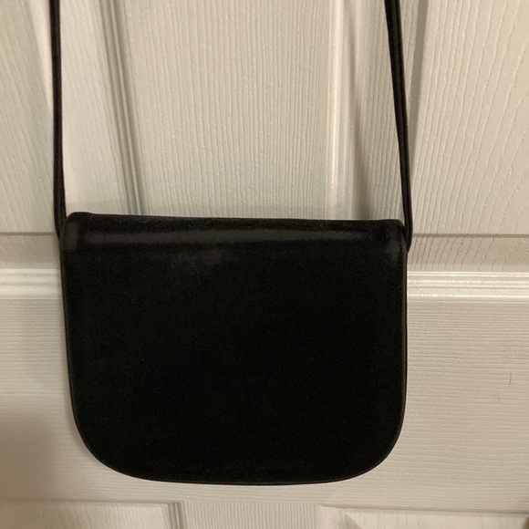 Vintage black suede shoulder bag - Picture 6 of 7
